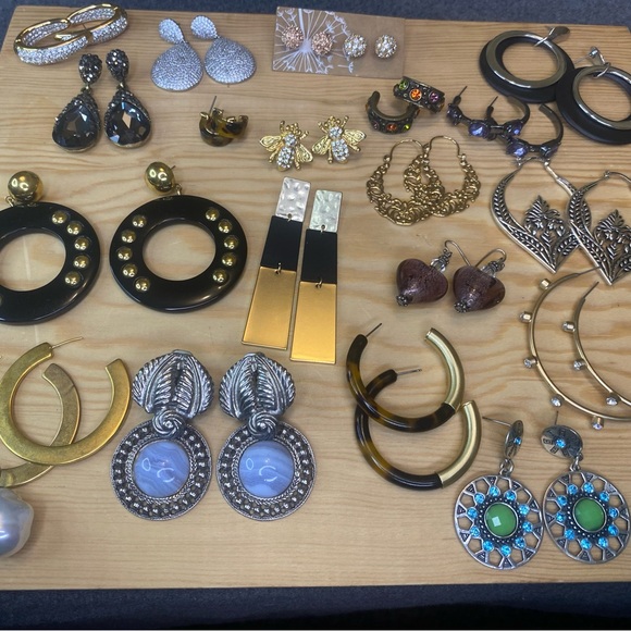 Earring bundle/lot - Picture 3 of 3